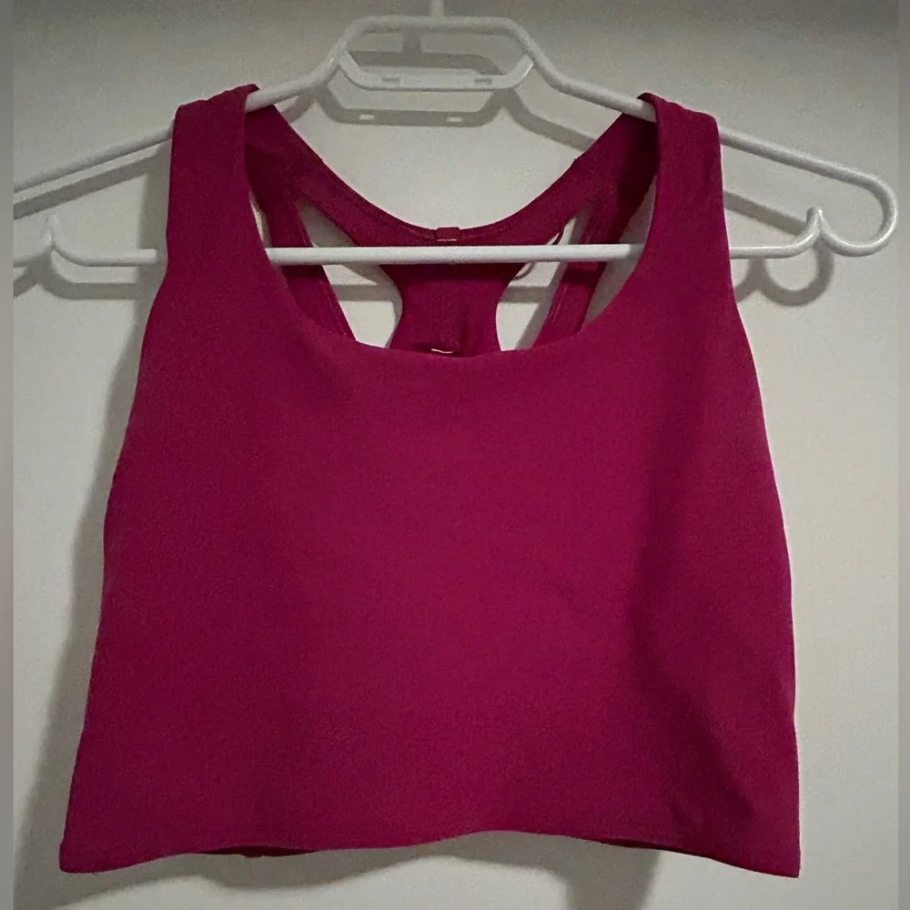 Lululemon Stash-It bra size 6 bright pink - Picture 2 of 3